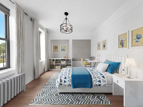 246 15th Street image 3 of 24