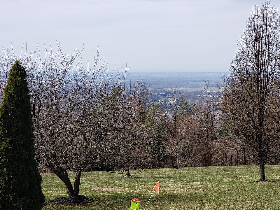 Daytime view of the valley