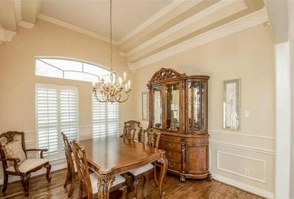 2nd image of 803 Blue Spruce Ct