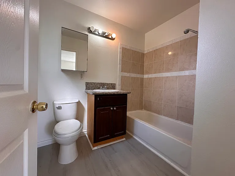 2146 Cantaria Ave — Photo 11