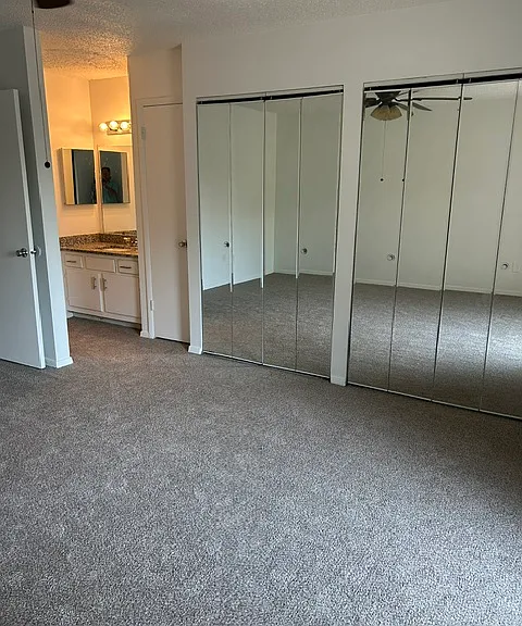 2163 Palmyra Dr SE — Photo 13
