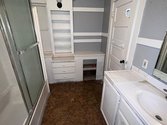 2nd image of 2720 James M Wood Blvd #1/2