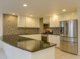 2722 Pulena Pl, Honolulu, HI 96822