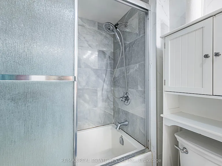 937 Blairholm Ave #UPPER — Photo 33