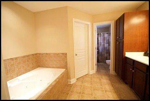 5th image of 2835 Surfside Shores Ln