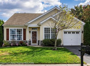 93 Sandpiper Rd, Barnegat, NJ 08005