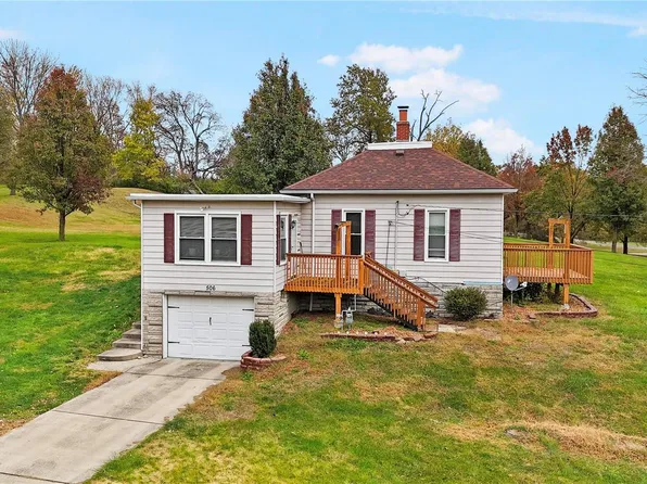 506 Forneris Hl, Collinsville, IL 62234