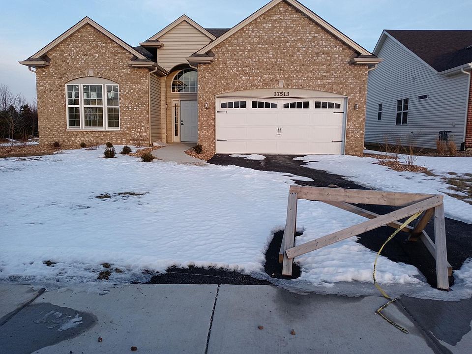 1st image of 17513 W Caspian Ln