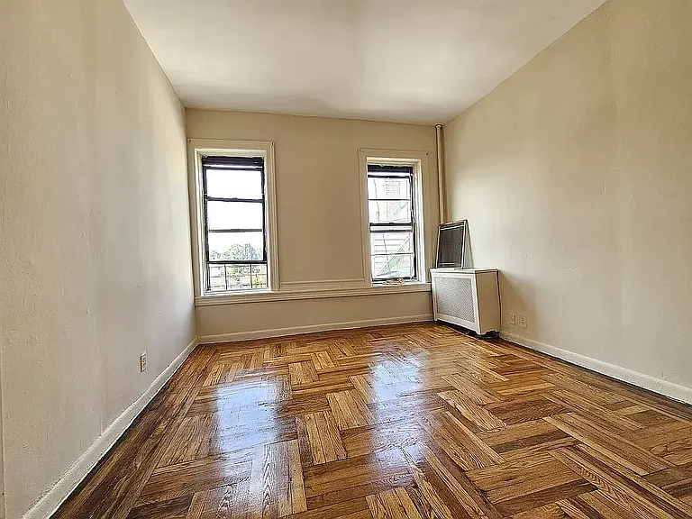 8609 Bay 16 St #C9 — Photo 9