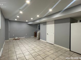 63 Martindale Cres #2, Brampton, ON L6X 2V7