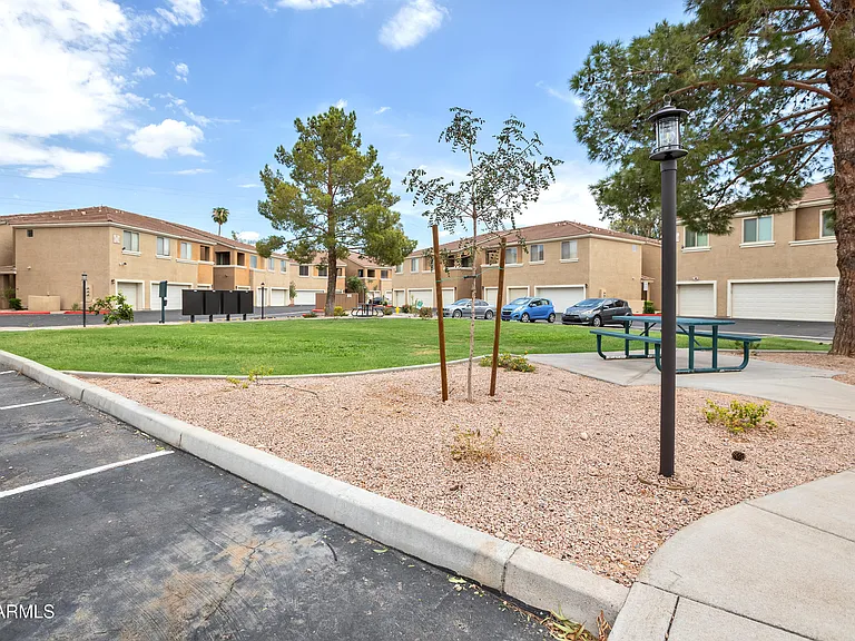 1335 E June St #205 — Photo 43