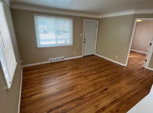26281 Clancy St, Roseville, MI 48066