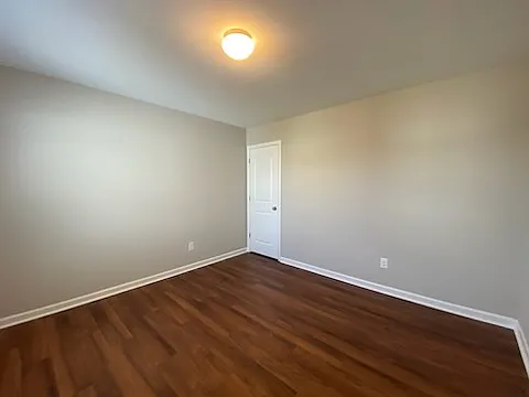1221 Freeman View Dr — Photo 17