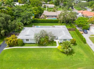8605 SW 162nd St, Palmetto Bay, FL 33157
