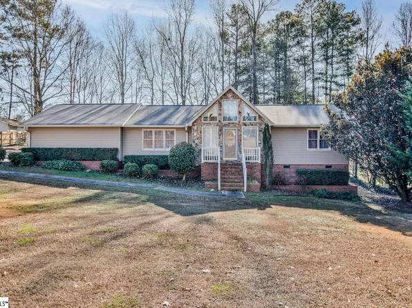 217 Woodfield Dr, Easley, SC 29642