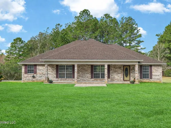 12805 Larue Rd, Vancleave, MS 39565