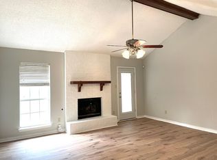 2224 Woodlea Dr E, Mobile, AL 36695