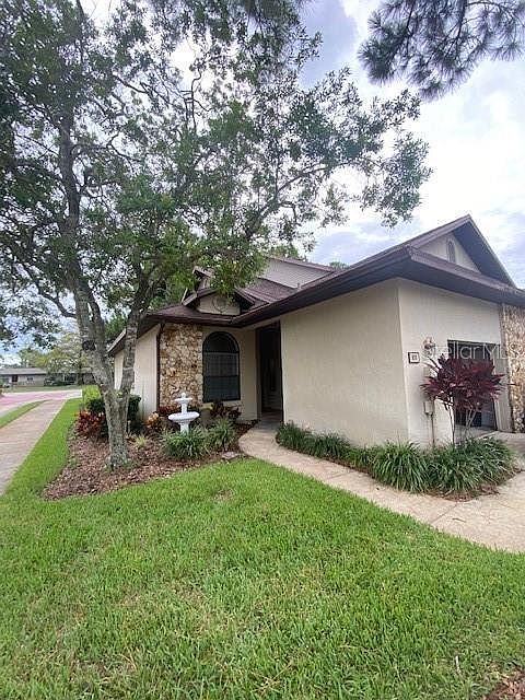 1st image of 101 Dovecote Ln