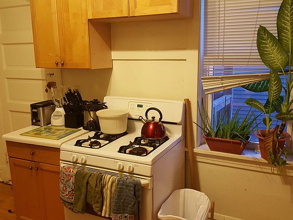 4th image of 3808 N Seeley Ave