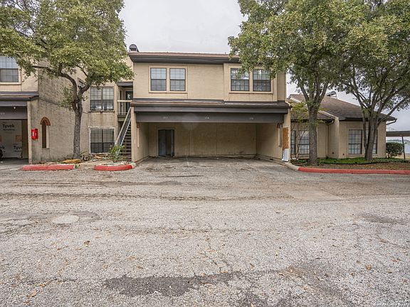 2nd image of 6100 WOODLAKE PKWY #104
