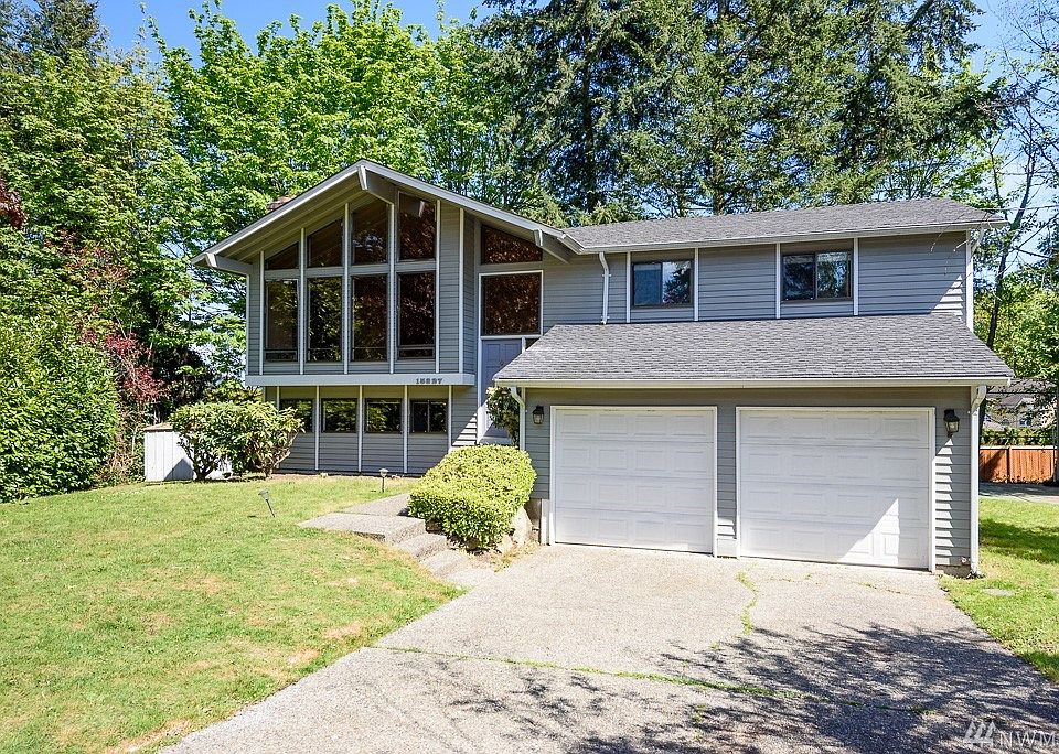 1st image of 15827 NE 50th Ct