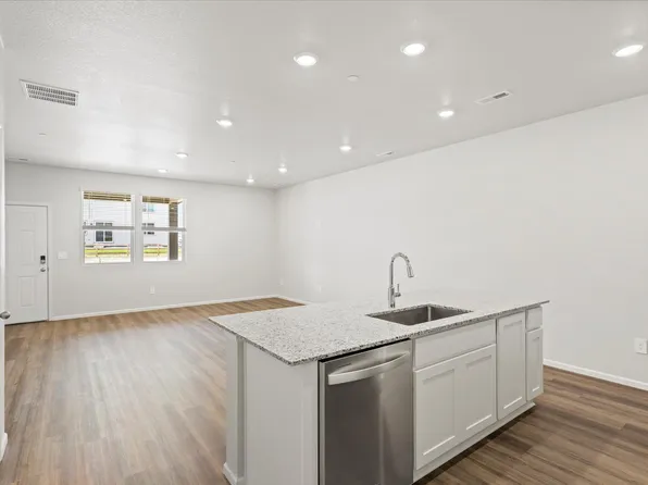 The Orchard Plan, Poudre Heights: The Meadow Collection