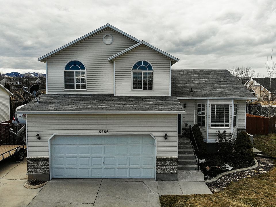 1st image of 6266 S Deer Springs Ln