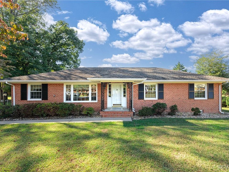 1st image of 7477 Lexington Dr