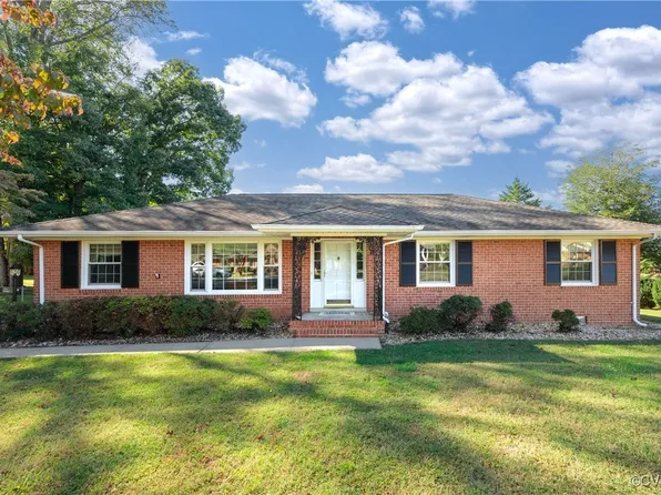 7477 Lexington Dr, Mechanicsville, VA 23111