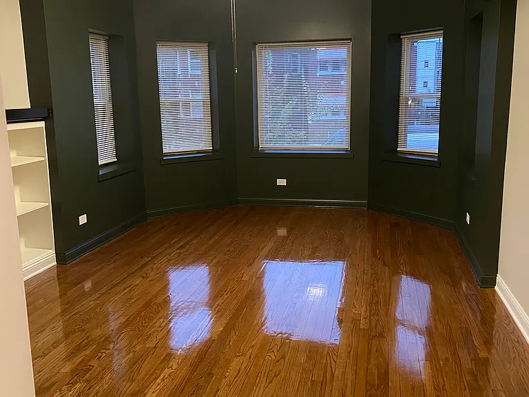 8210 S Langley Ave #3 — Photo 1