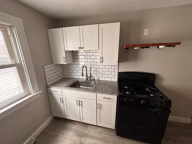 295 Hartwell Rd #2 — Photo 4
