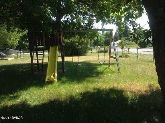4th image of 1428 Schilling St