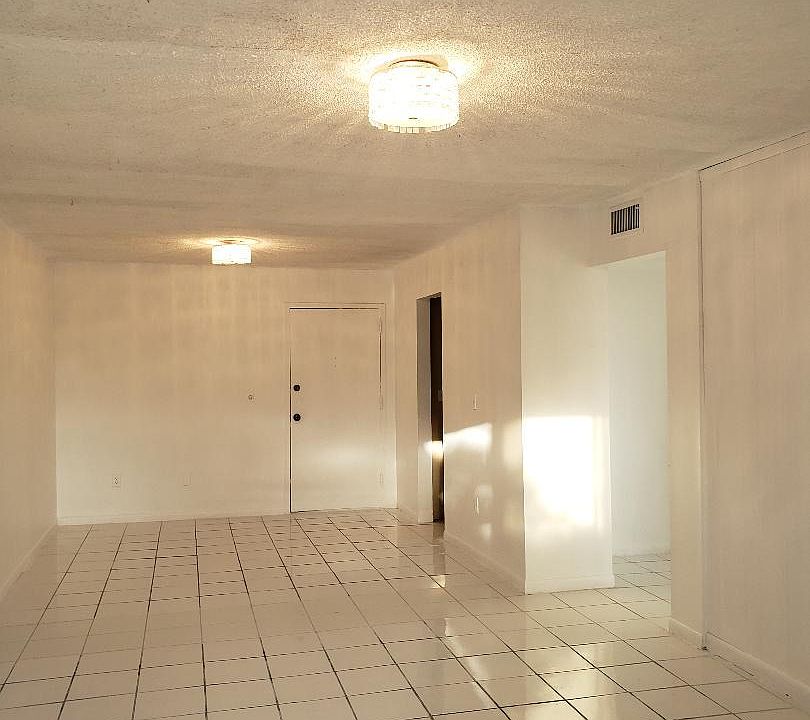 1st image of 13455 NE 10th Ave APT 406
