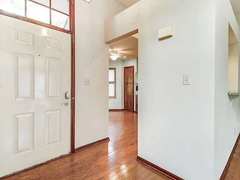 370 Coldwell Ct — Photo 18