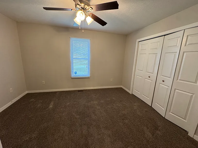 442 442/444 Bank Ln SE #446 — Photo 6
