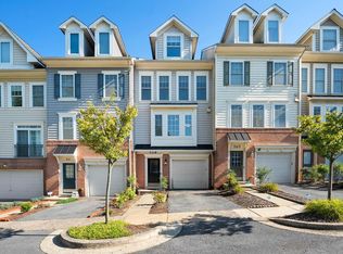 709 Glouster Knoll Dr, Silver Spring, MD 20901