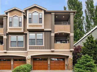 718 1st St S, Kirkland, WA 98033