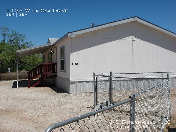 2nd image of 1132 W La Osa Dr