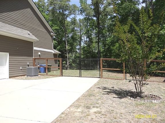 2nd image of 13733 Macon Rd