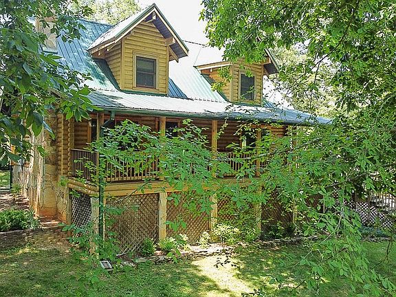 5th image of 1351 Willow Creek Ln