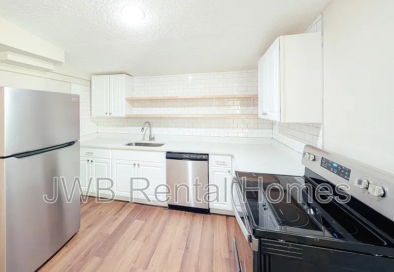 Paxon — Photo 2