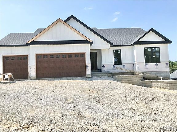 2nd image of 1604 Sugar Creek Dr