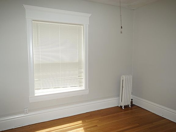 5th image of 61 Saint Albans St S #D