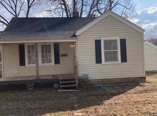 1102 E Cherokee St, Springfield, MO 65807