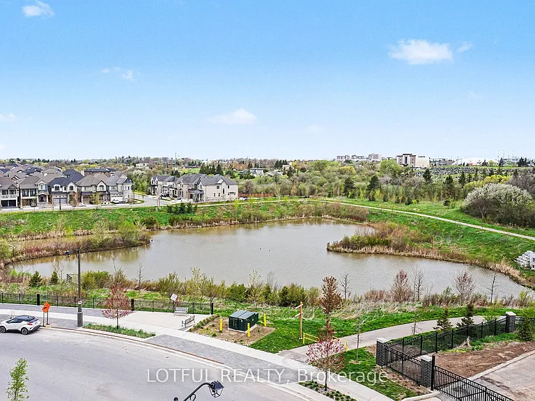 1415 Dundas St E #510 — Photo 17
