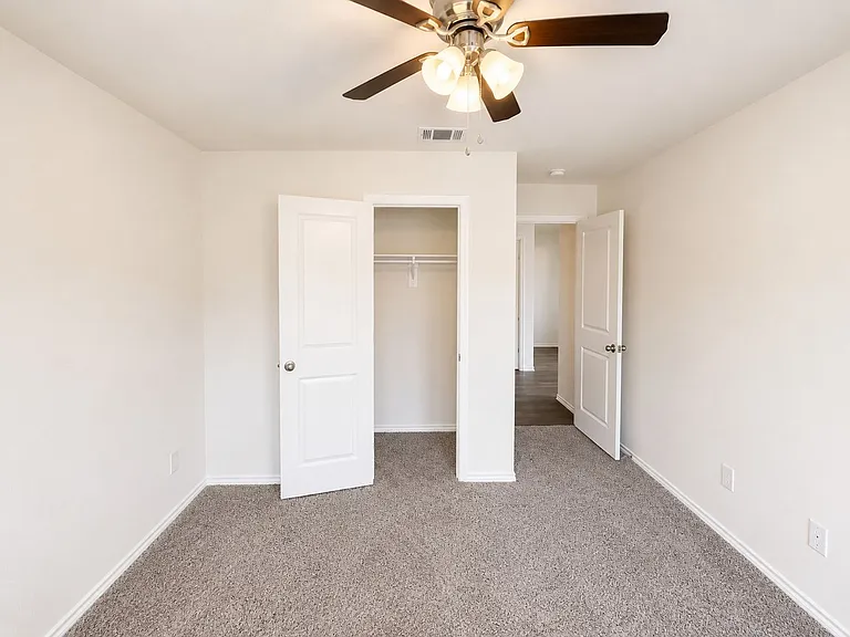 2117 Berrywood Dr — Photo 22