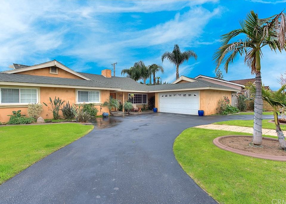 1st image of 19728 E Navilla Pl