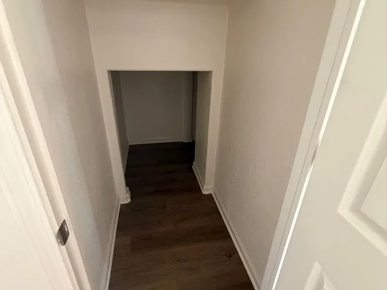 702 Chandon Dr — Photo 12