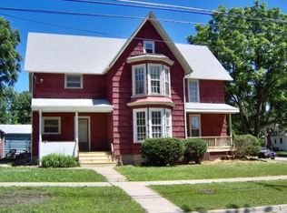 486 Ashland Ave APT 1, Elgin, IL 60123