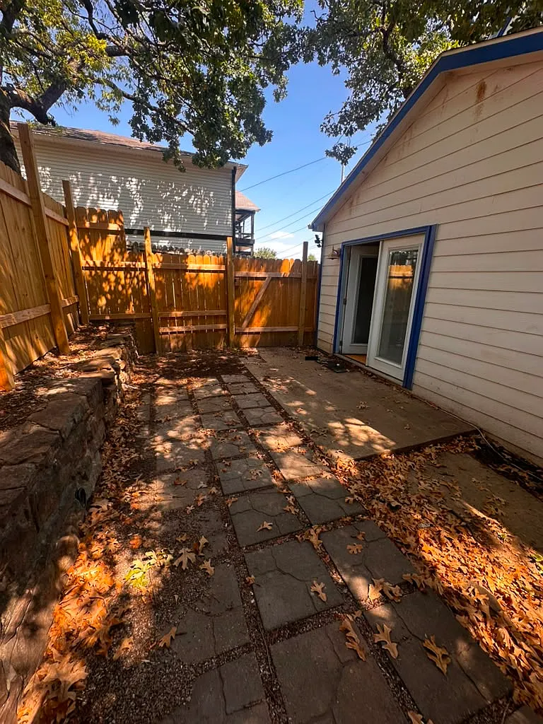 Studio, 400 sqft, $750 — Photo 2